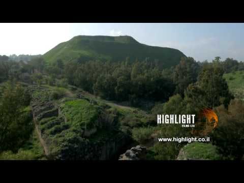 DN4K 023 G Israel stock footage: 4K drone footage of Beit She'an archaeological park: low alt