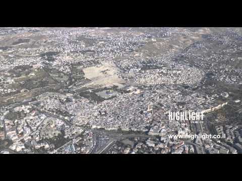 AJ4K 011 Aerial 4K footage of Jerusalem - high altitude shot of the Old City, Termple Mount