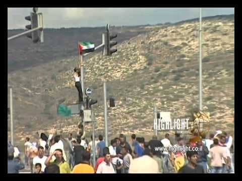 M2_039 - Stock footage Israel: Footage of the Israeli Palestinian conflict in the 2nd Intifada