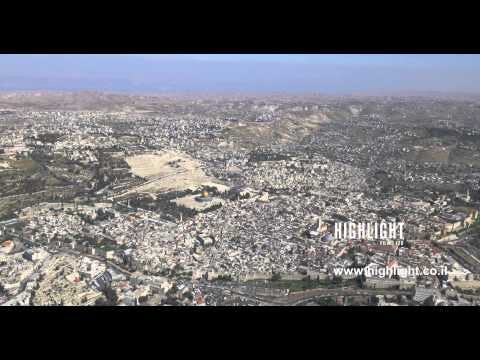 AJ4K 012 Aerial 4K footage of Jerusalem: high altitude shot from the north west, with the Old City