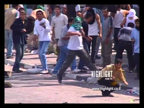 M2_042 - Stock footage Israel: Footage of the Israeli Palestinian conflict in the 2nd Intifada