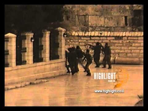 M2_044 - Stock footage Israel: 2002 - Beginning of the siege in Bethlehem Church of Nativity